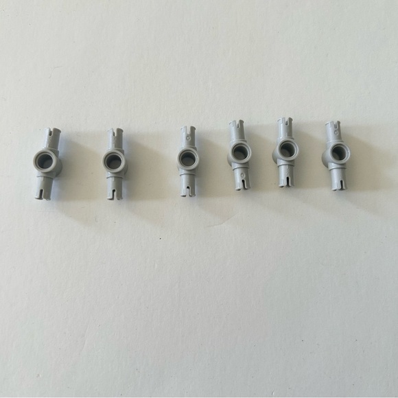 LEGO MINDSTORMS EV3 31313 Gray Mixed Replacement Parts - Picture 1 of 3